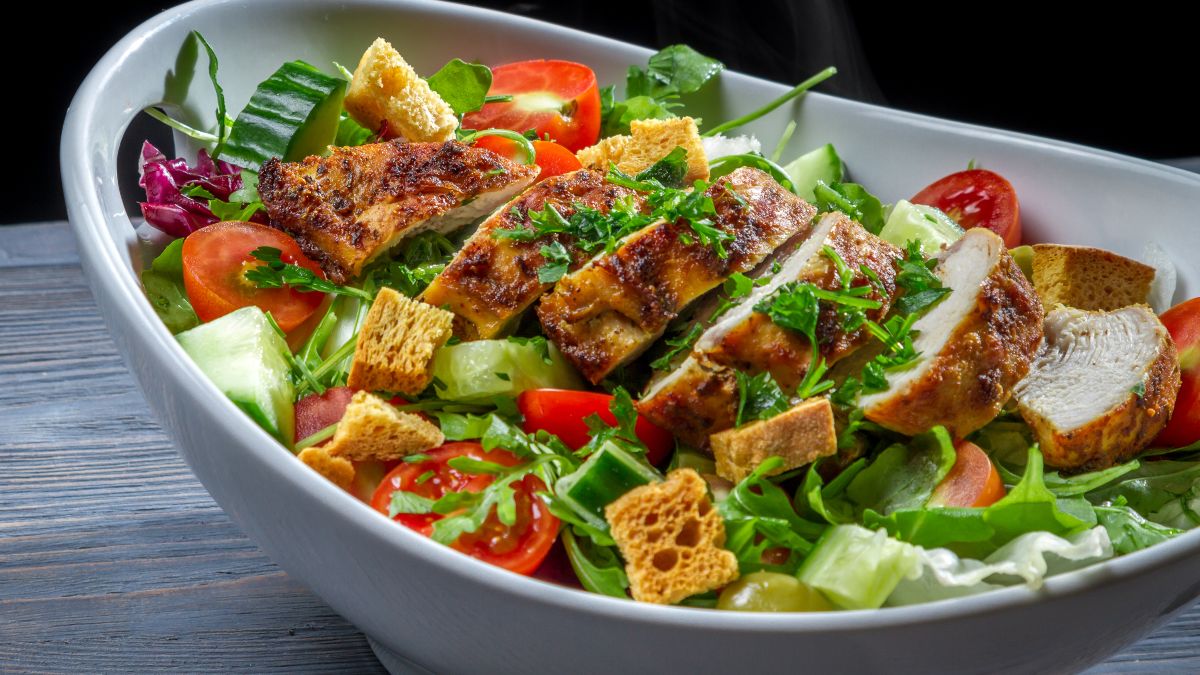 20 Easy High Protein Salad Recipes That Aren’t Boring
