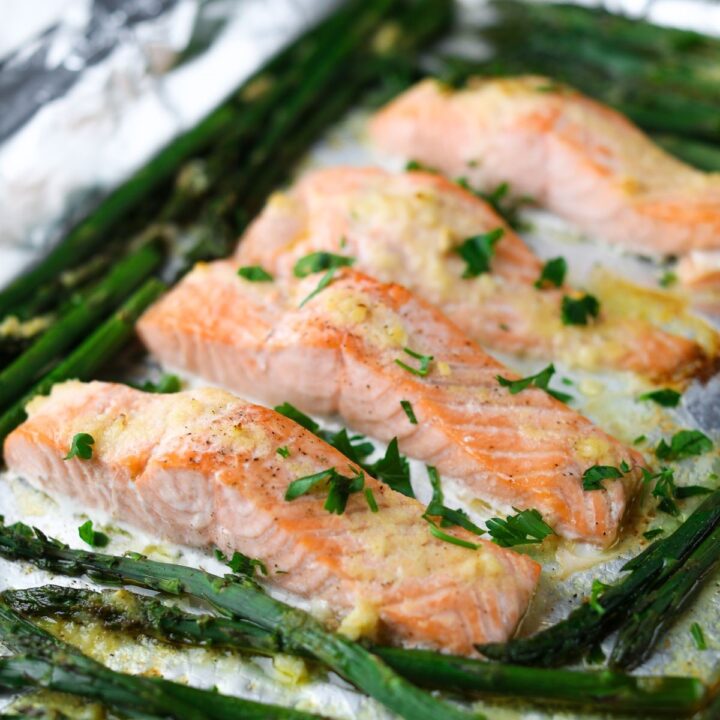 Keto Salmon and Asparagus