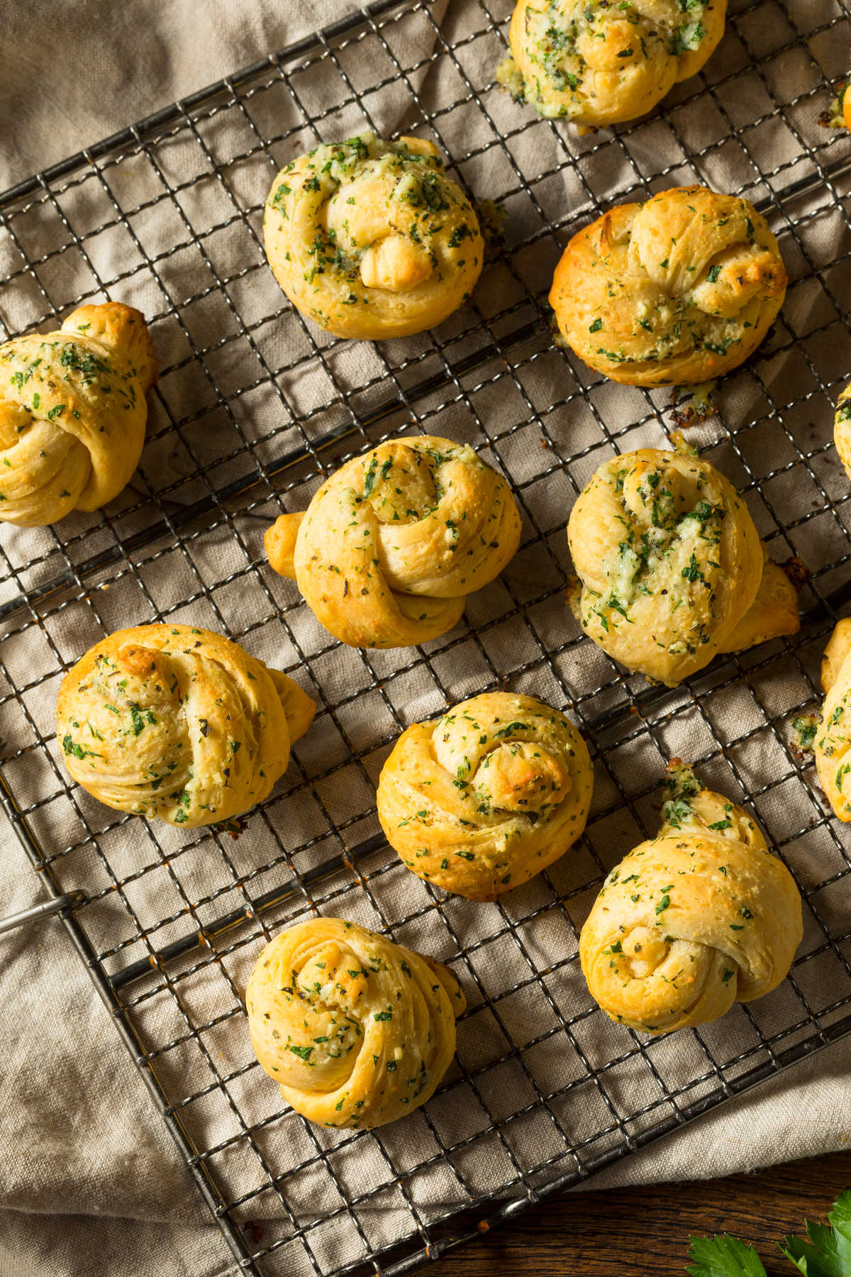 Soft Homemade Garlic Knots