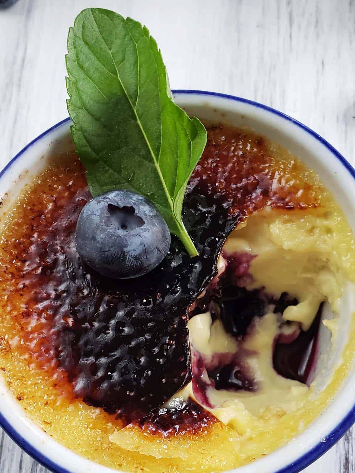 Blueberry Crème Brûlée