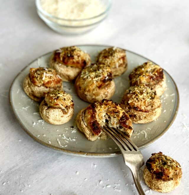 Air Fryer Stuffed Mushrooms