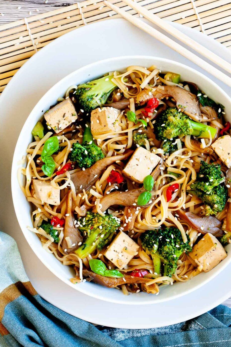 Thai Oyster Mushroom Noodle Stir Fry