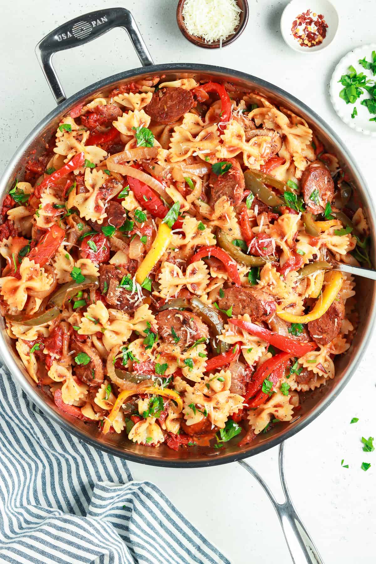 Vegan Sausage and Peppers Pasta