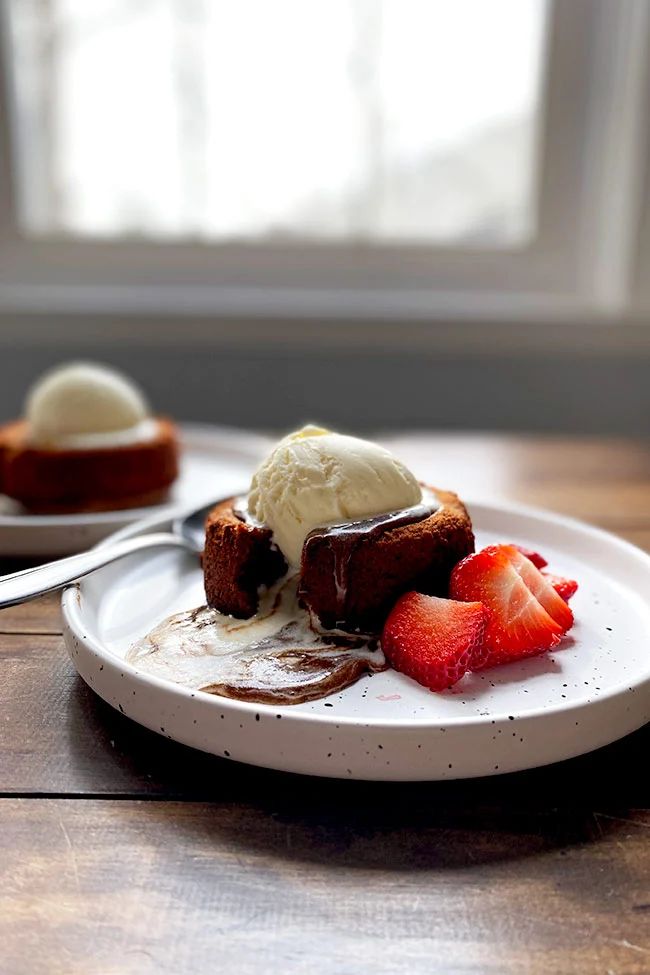 chocolate nutella lava cake