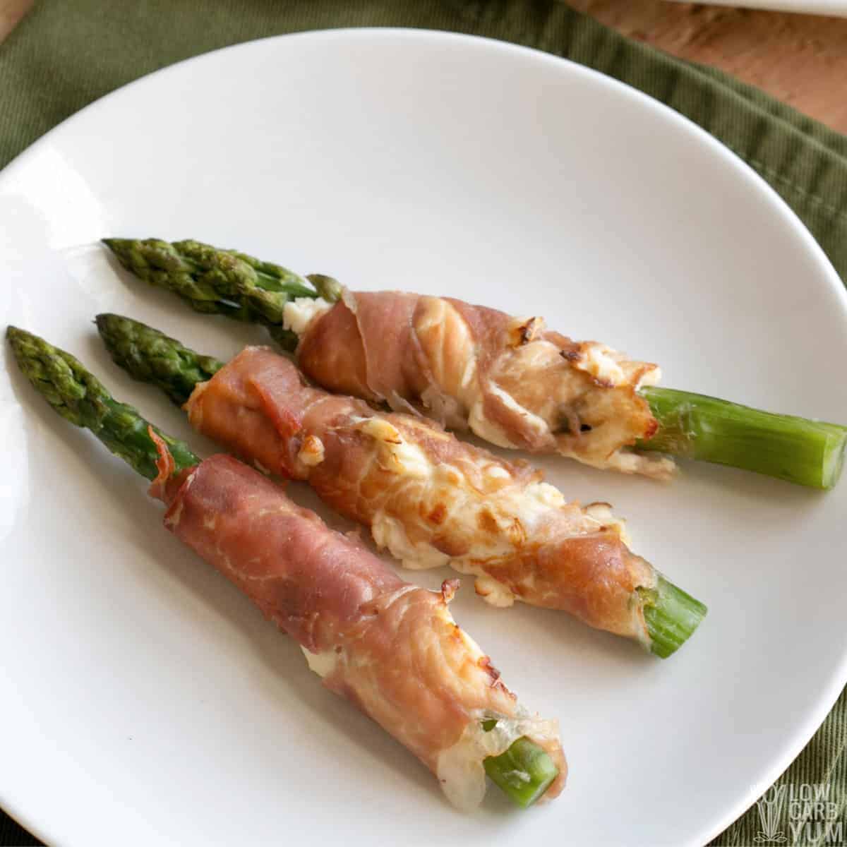 prosciutto wrapped asparagus