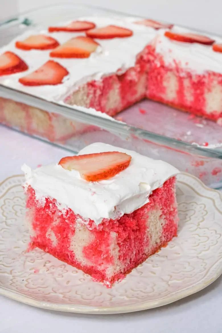 strawberry poke cake