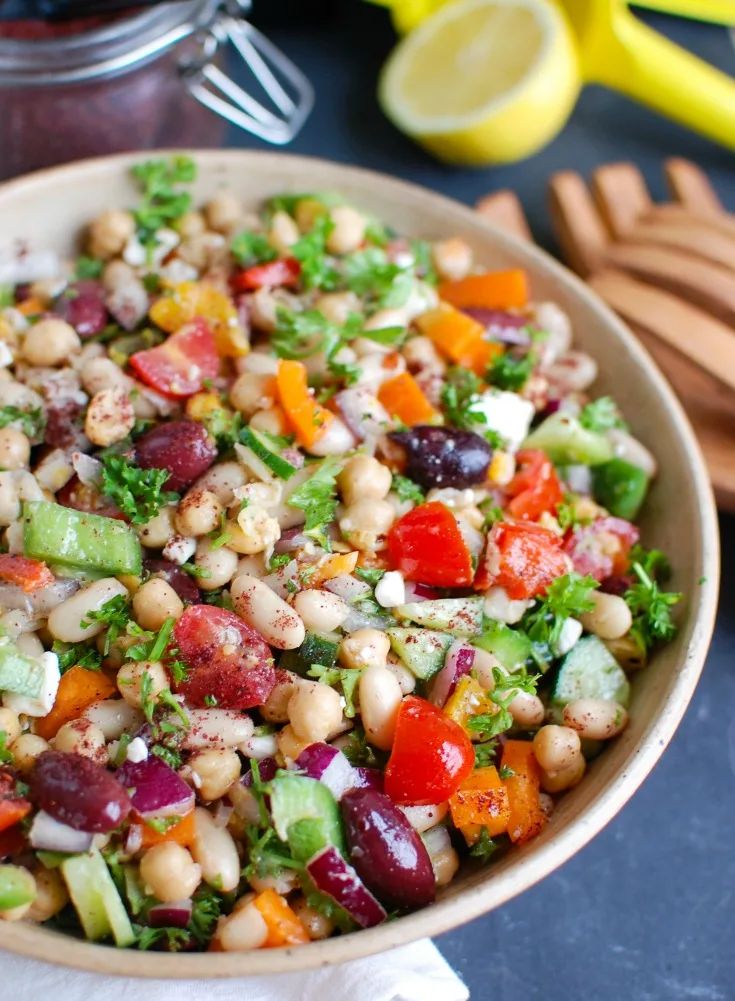 Mediterranean bean salad