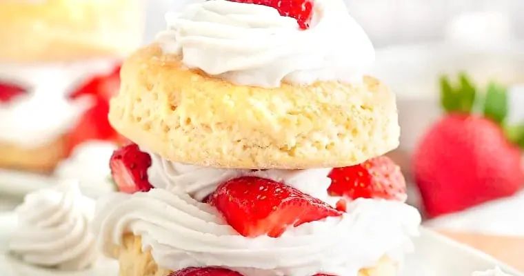 vegan strawberry shortcake