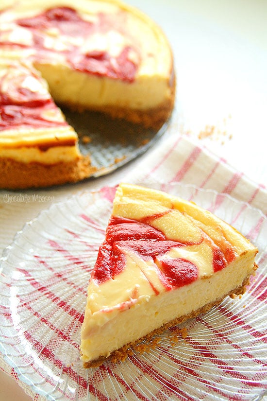 strawberry swirl cheesecake