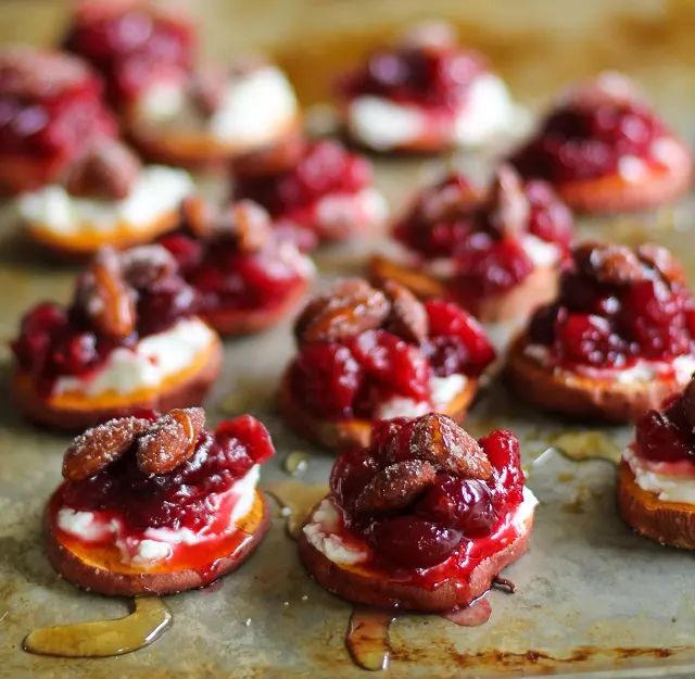 sweet potato rounds with goat cheese and roasted cranberries