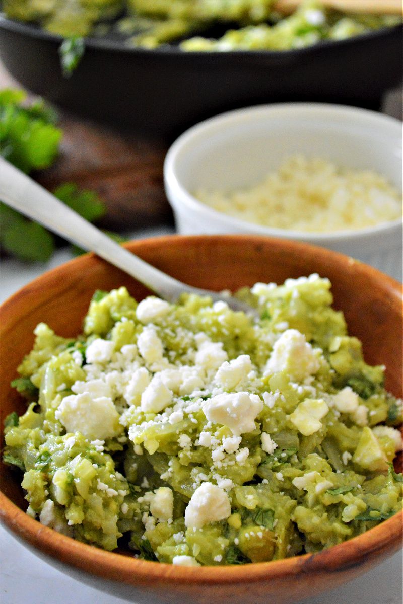 cilantro lime cauliflower rice with avocado