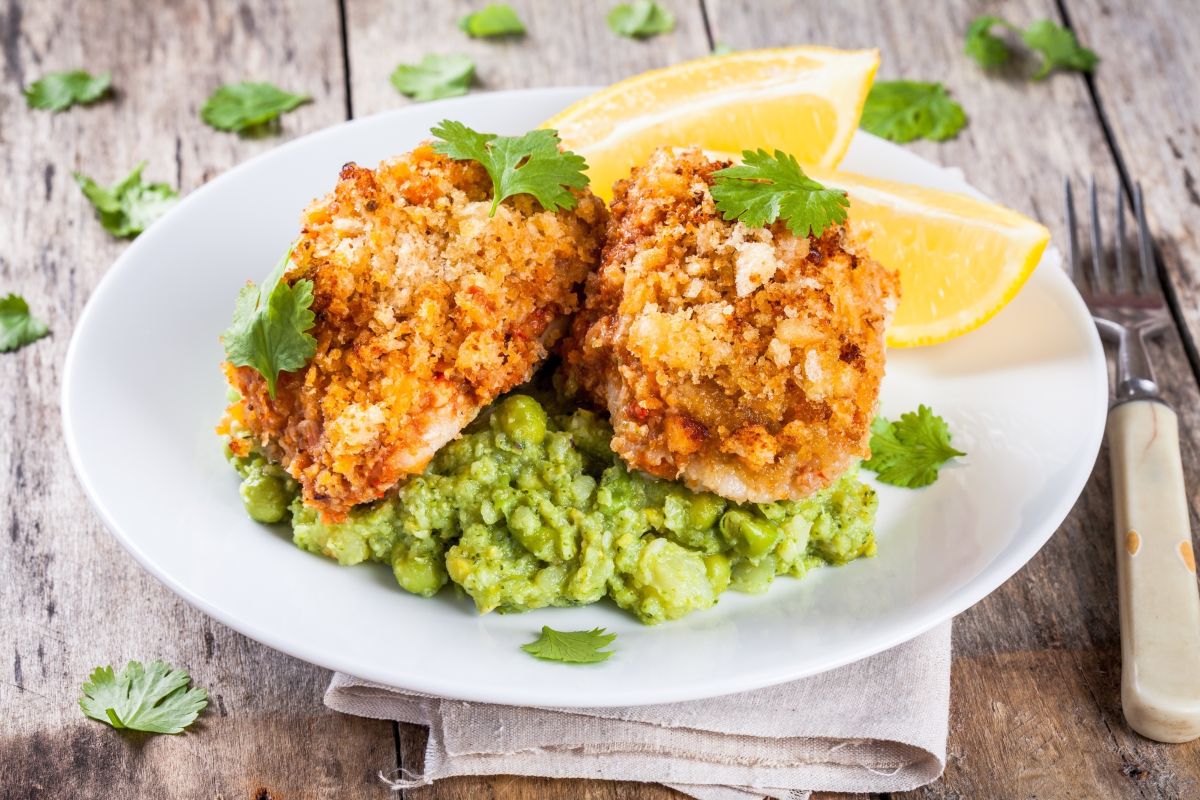 baked pollock with cheddar herb crust