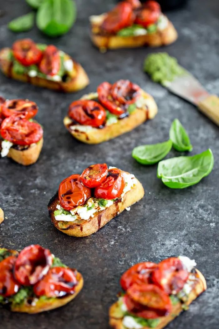 roasted tomato crostini