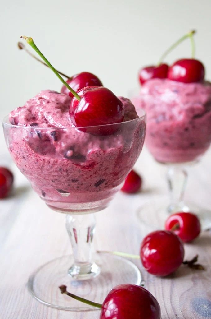 cherry chia frozen yogurt