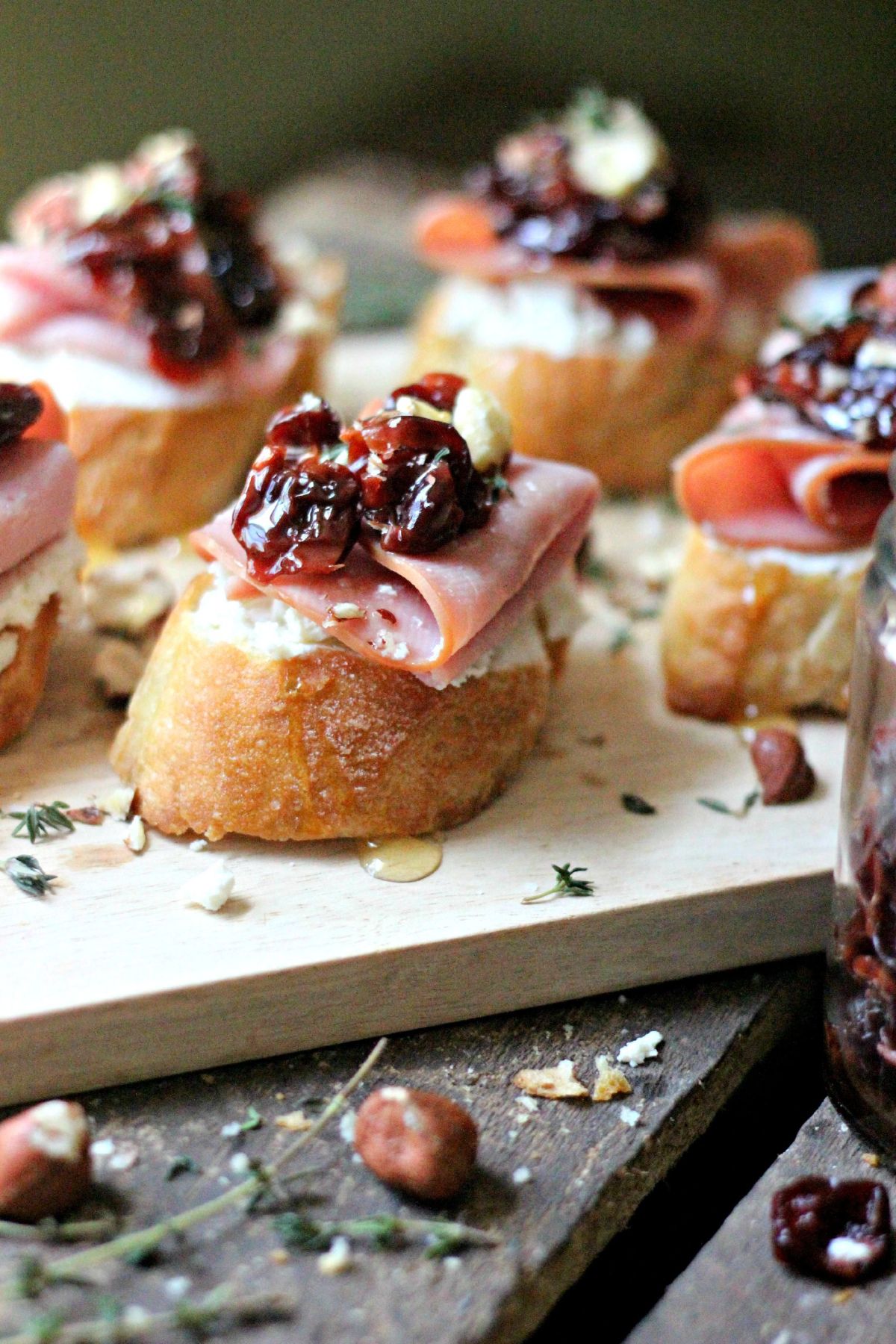 goat cheese crostini