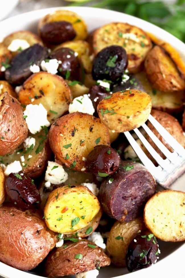 crispy roasted greek potatoes