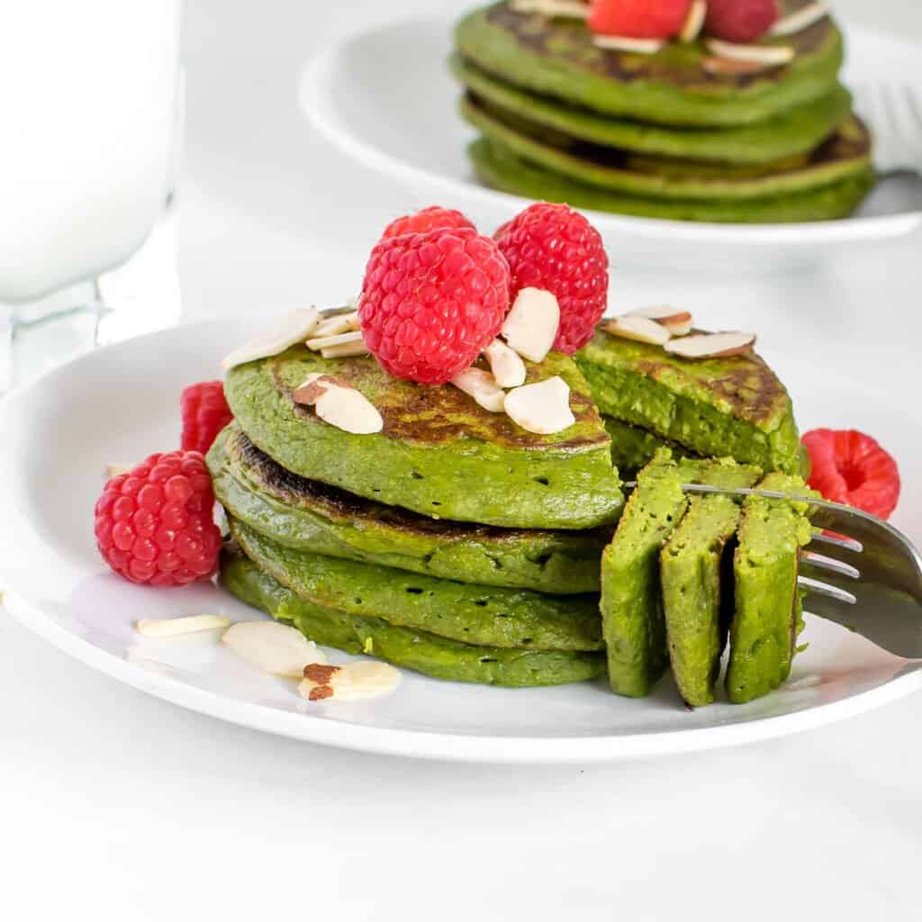 spinach banana pancakes