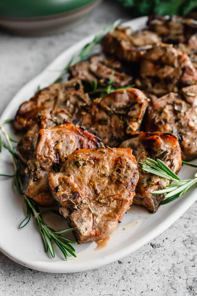 garlic and rosemary grilled lamb chops