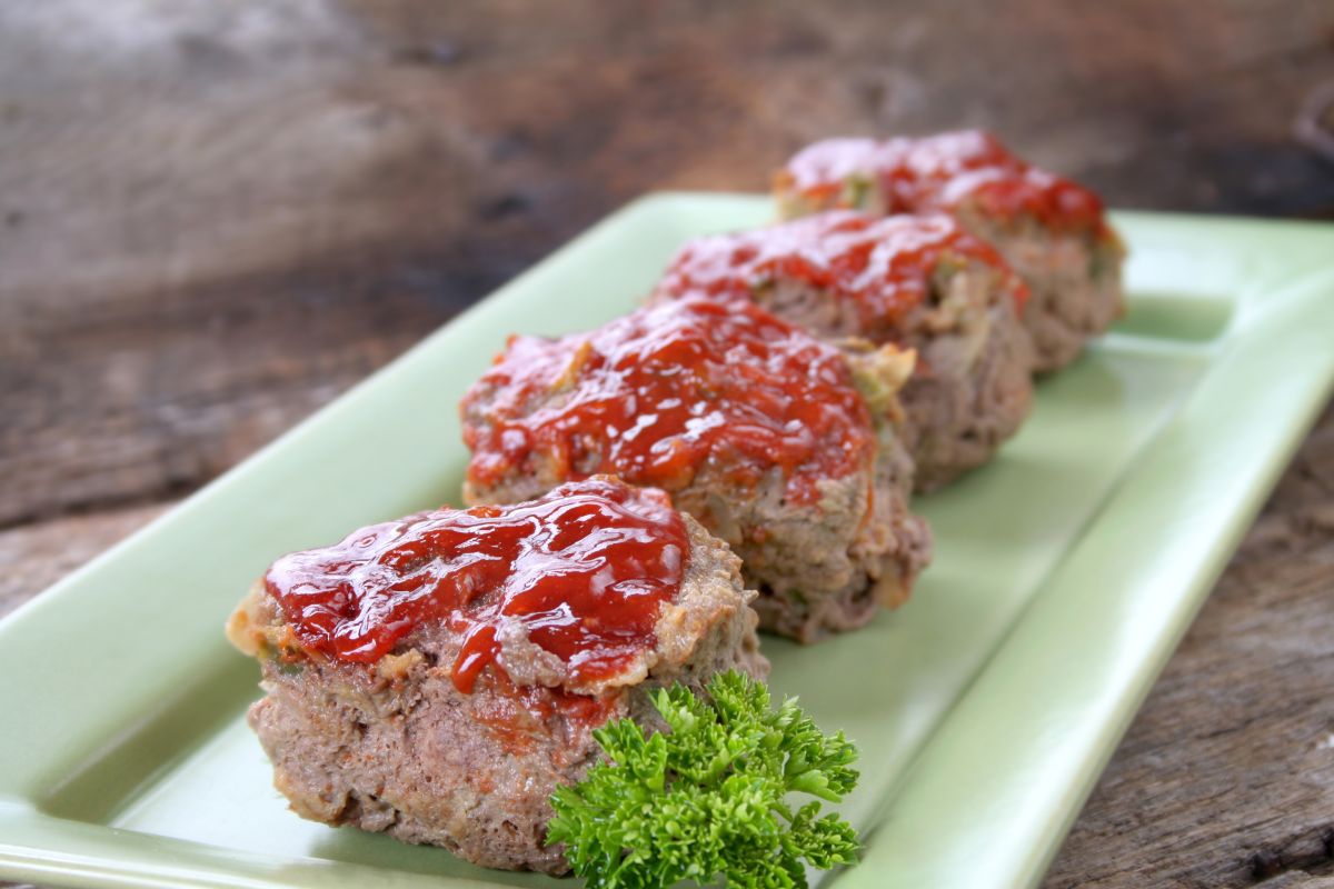 ground veal mushroom herb loaves