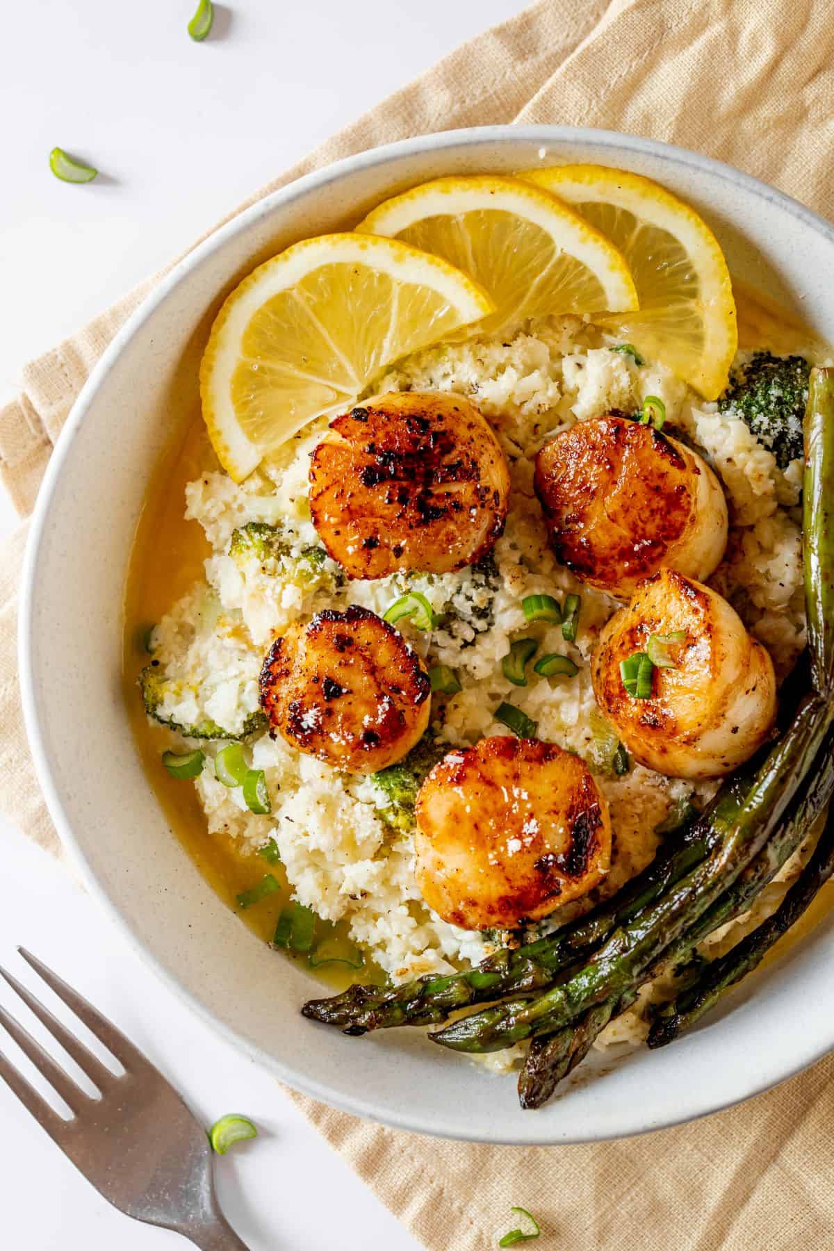 seared scallops and cauliflower risotto