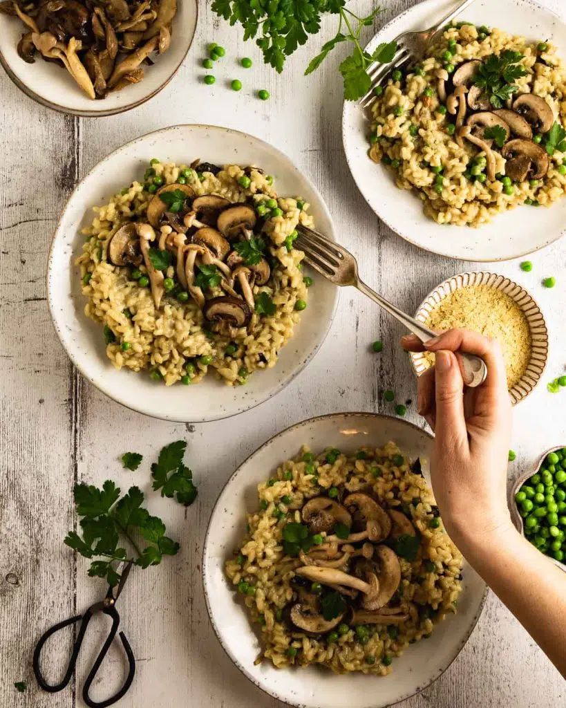 vegan mushroom and pea risotto