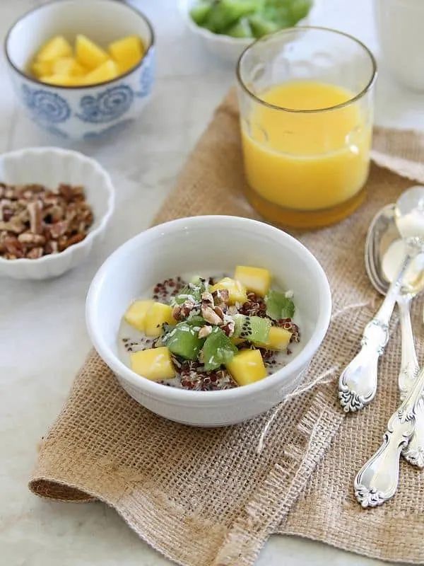 mango kiwi breakfast quinoa