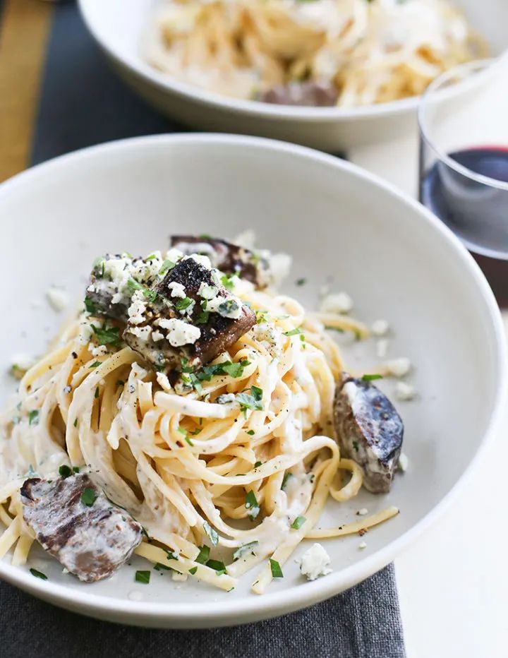 pasta with gorgonzola sauce