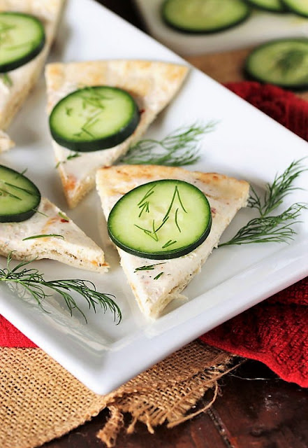 cucumber pita bites