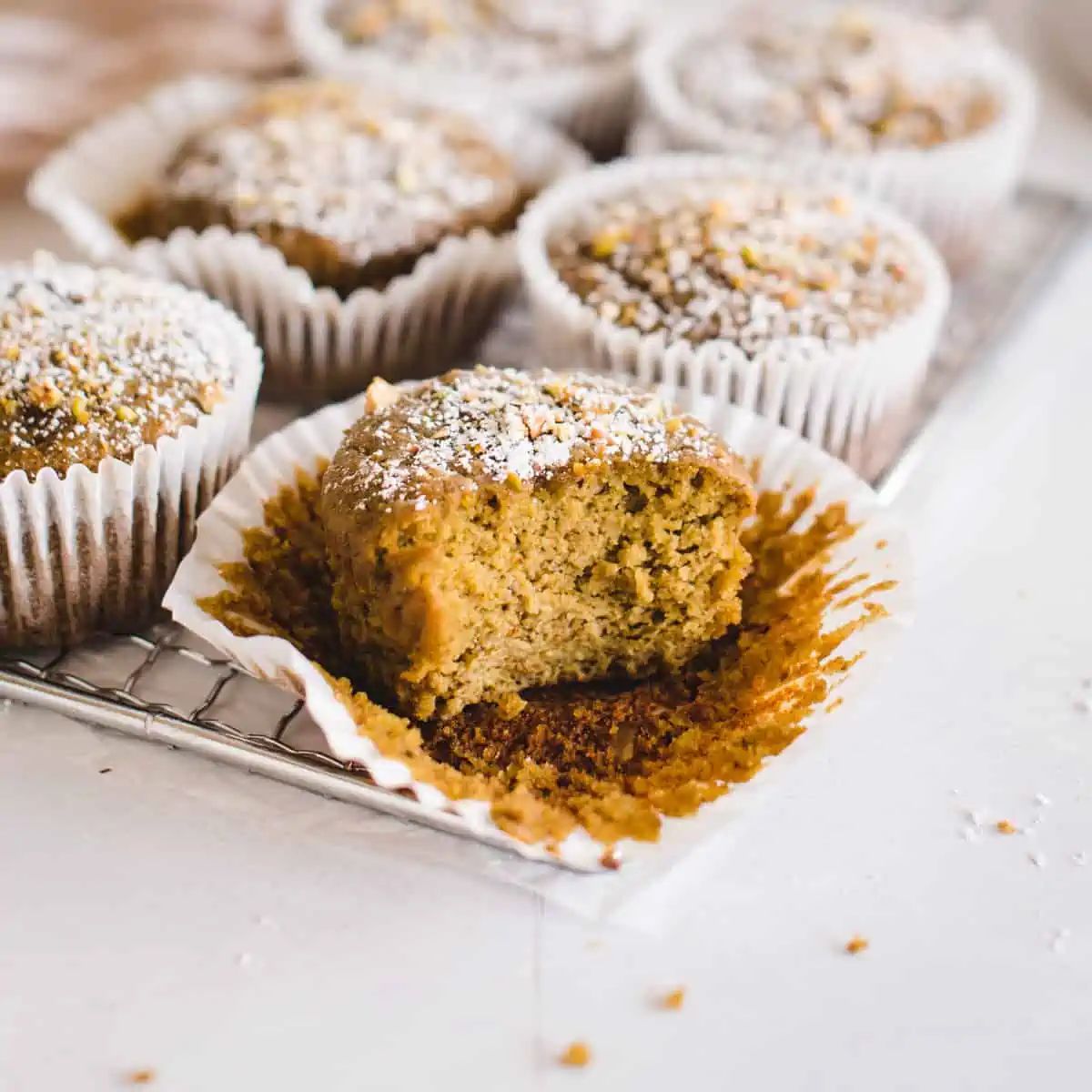 pistachio muffins