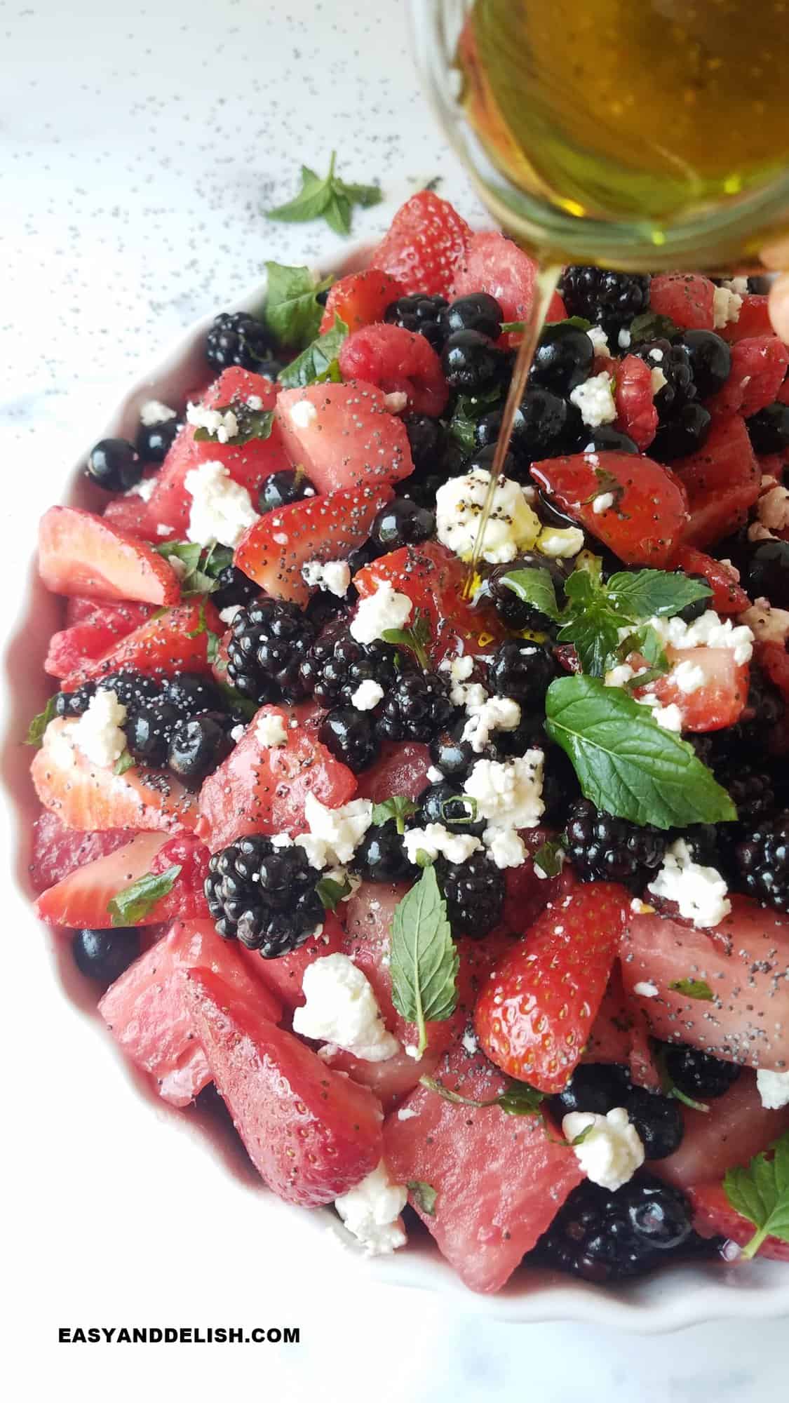 berry salad with lemon poppyseed dressing