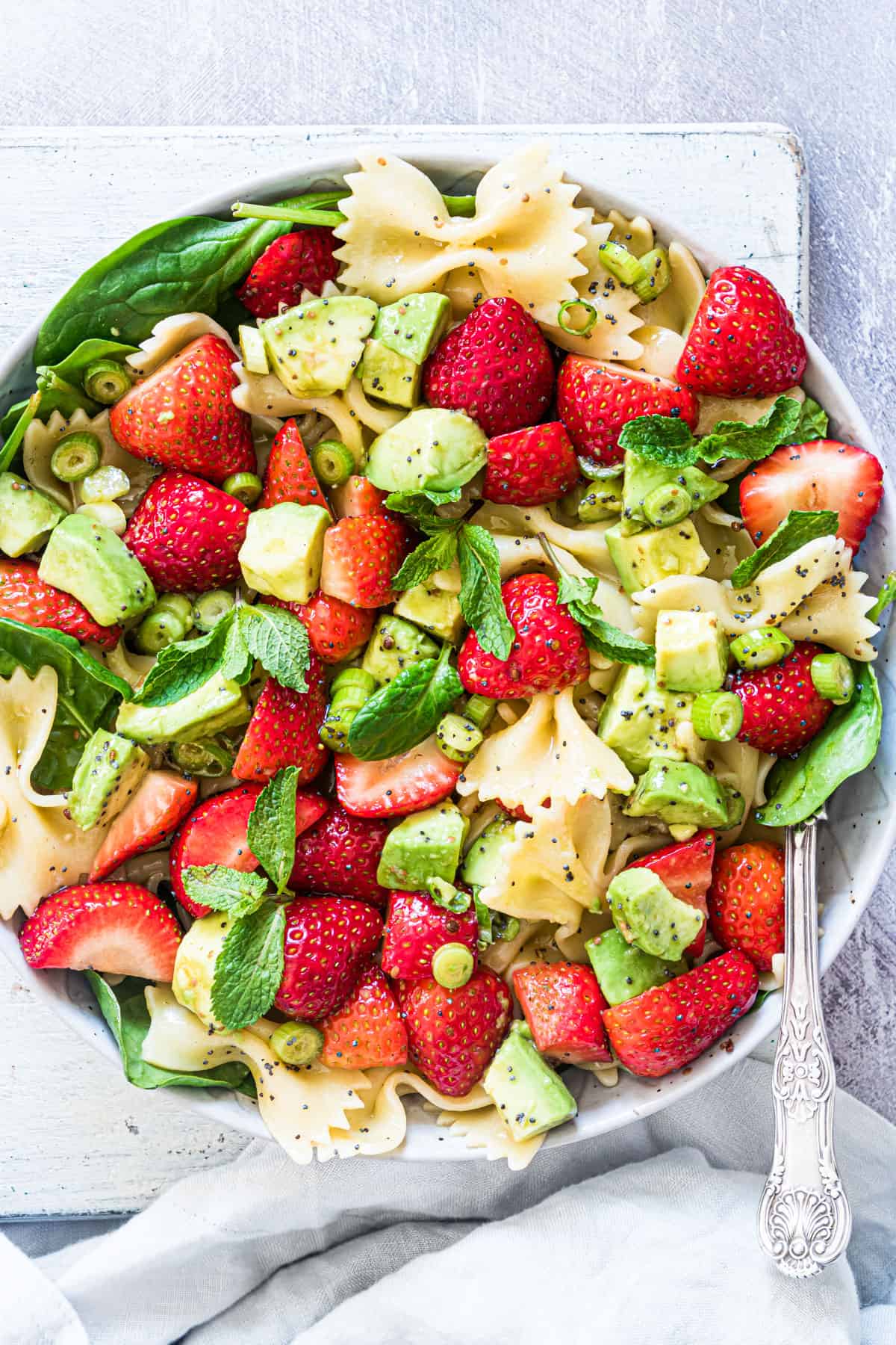 strawberry avocado pasta salad