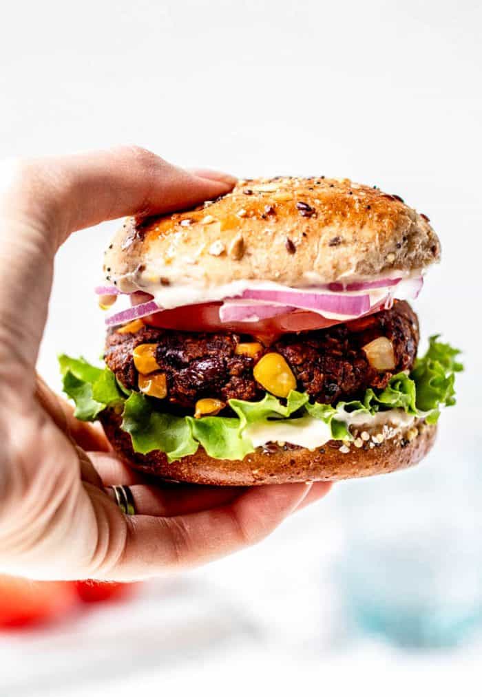 spicy black bean burgers with oats