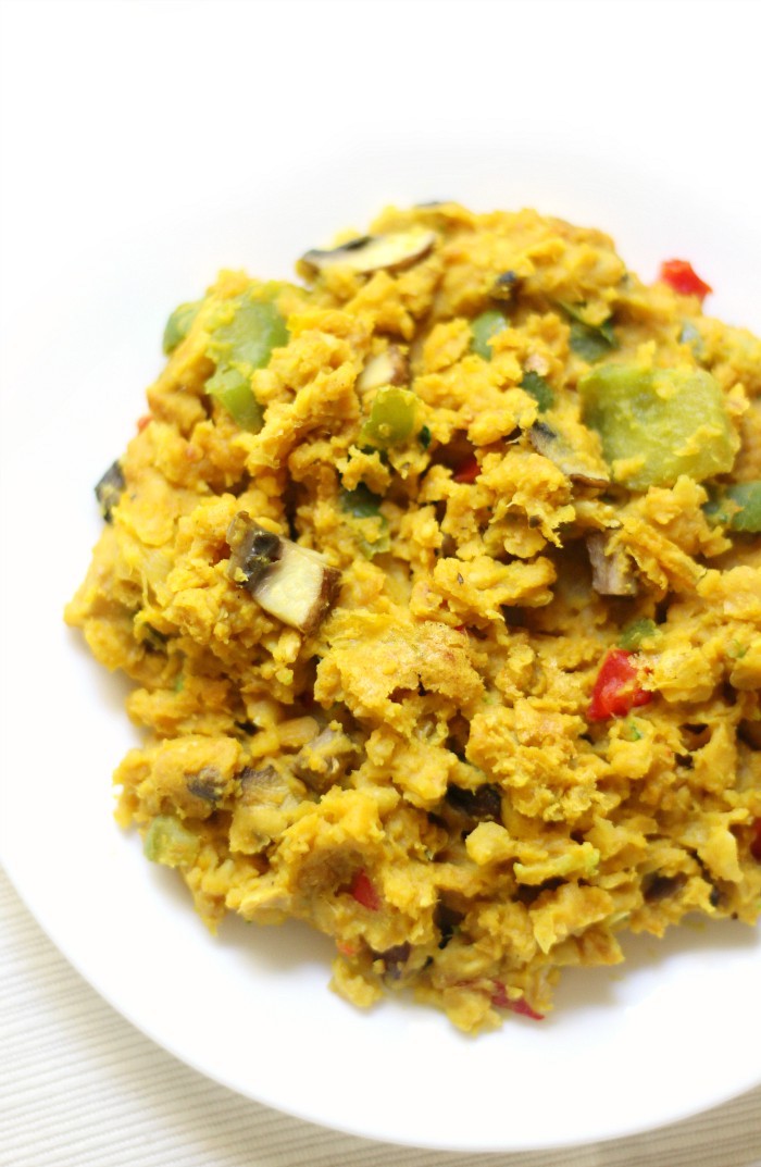 vegan chickpea scramble