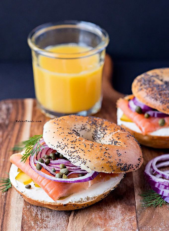 smoked salmon bagel