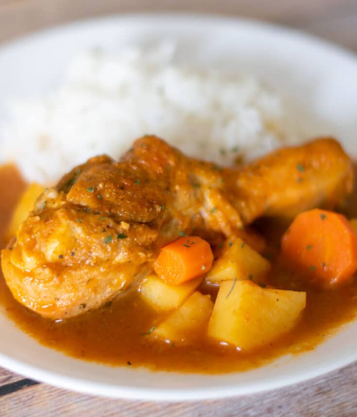 pollo guisado