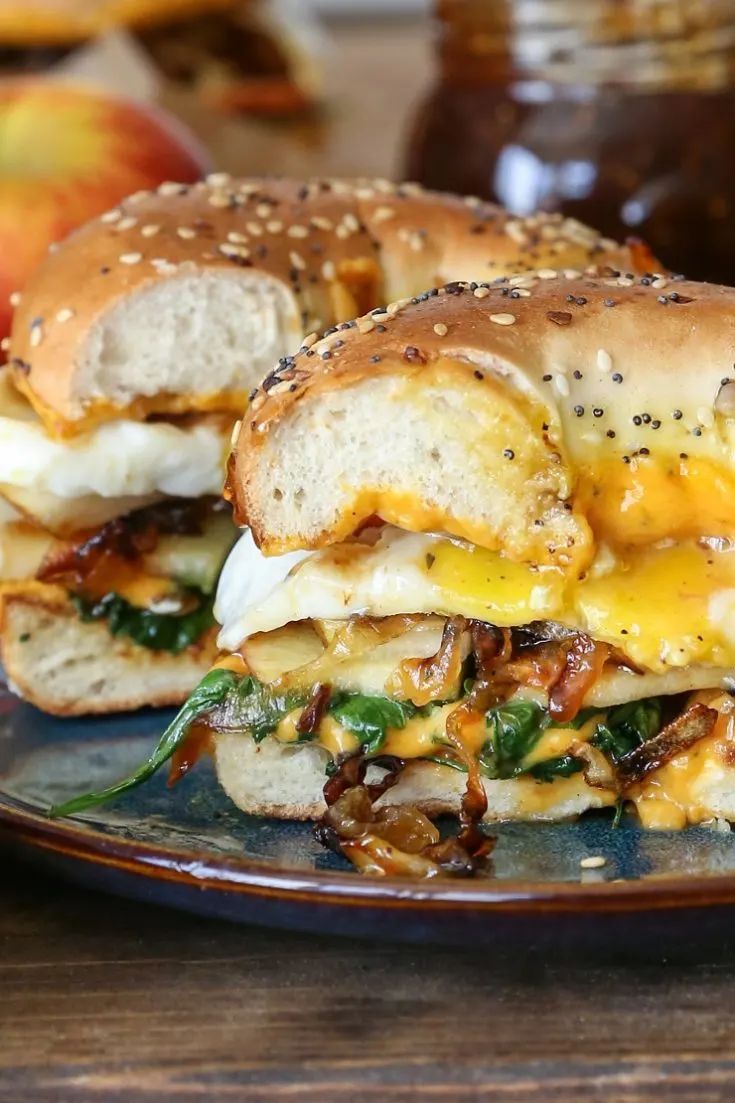 grilled cheese bagel sandwich