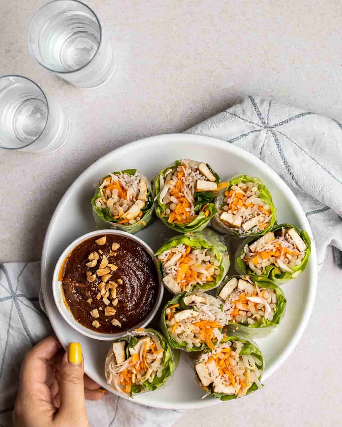 rice paper rolls with tofu