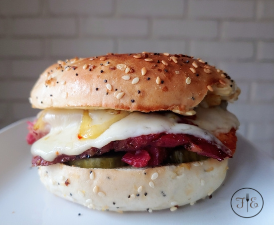 corned beef bagel sandwich