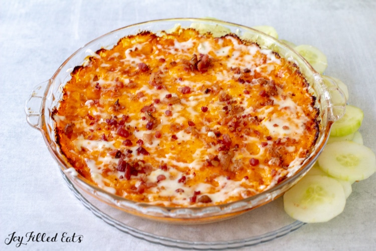 keto buffalo chicken dip