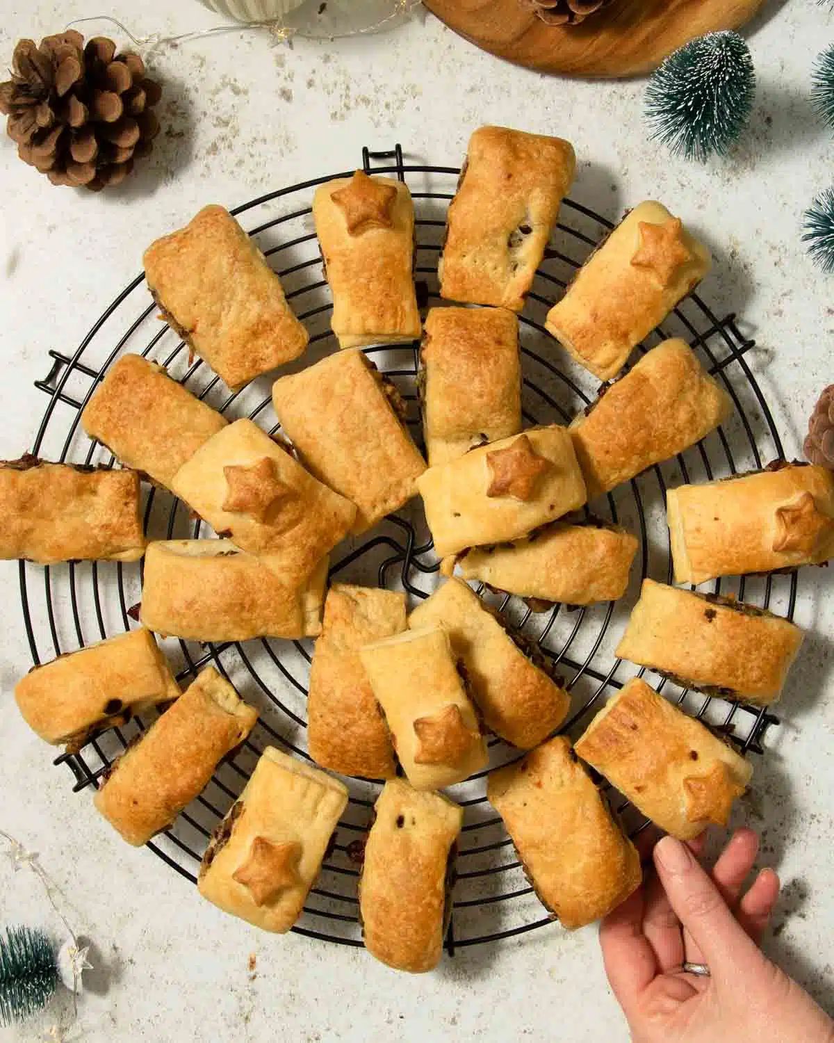 vegan sausage rolls