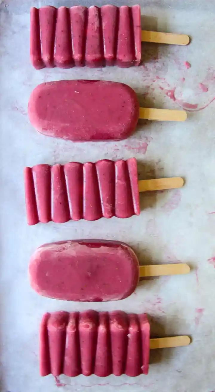 strawberry popsicles