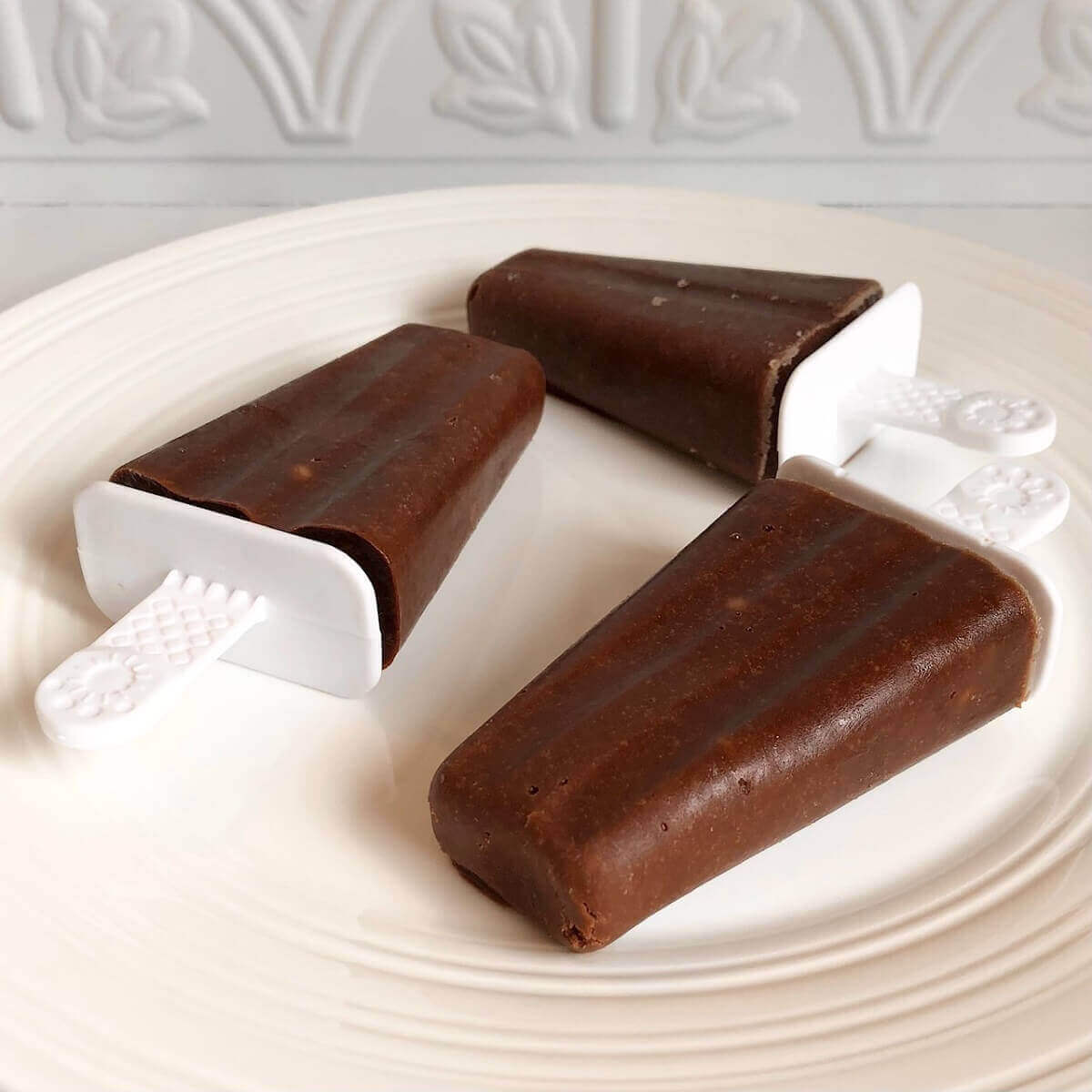 banana chocolate popsicles