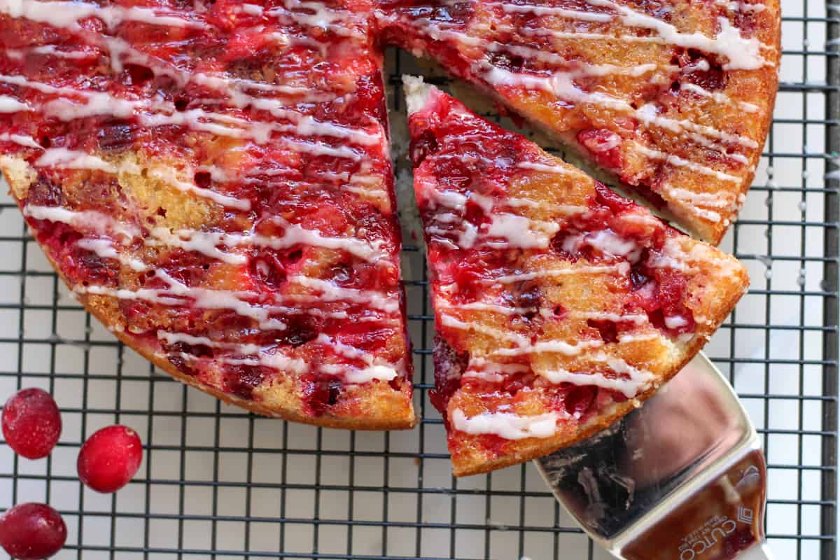 cranberry christmas cake