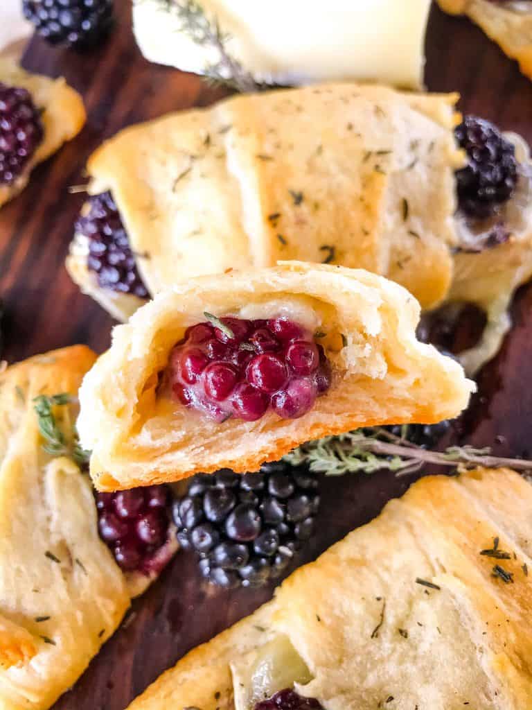 blackberry brie crescent rolls