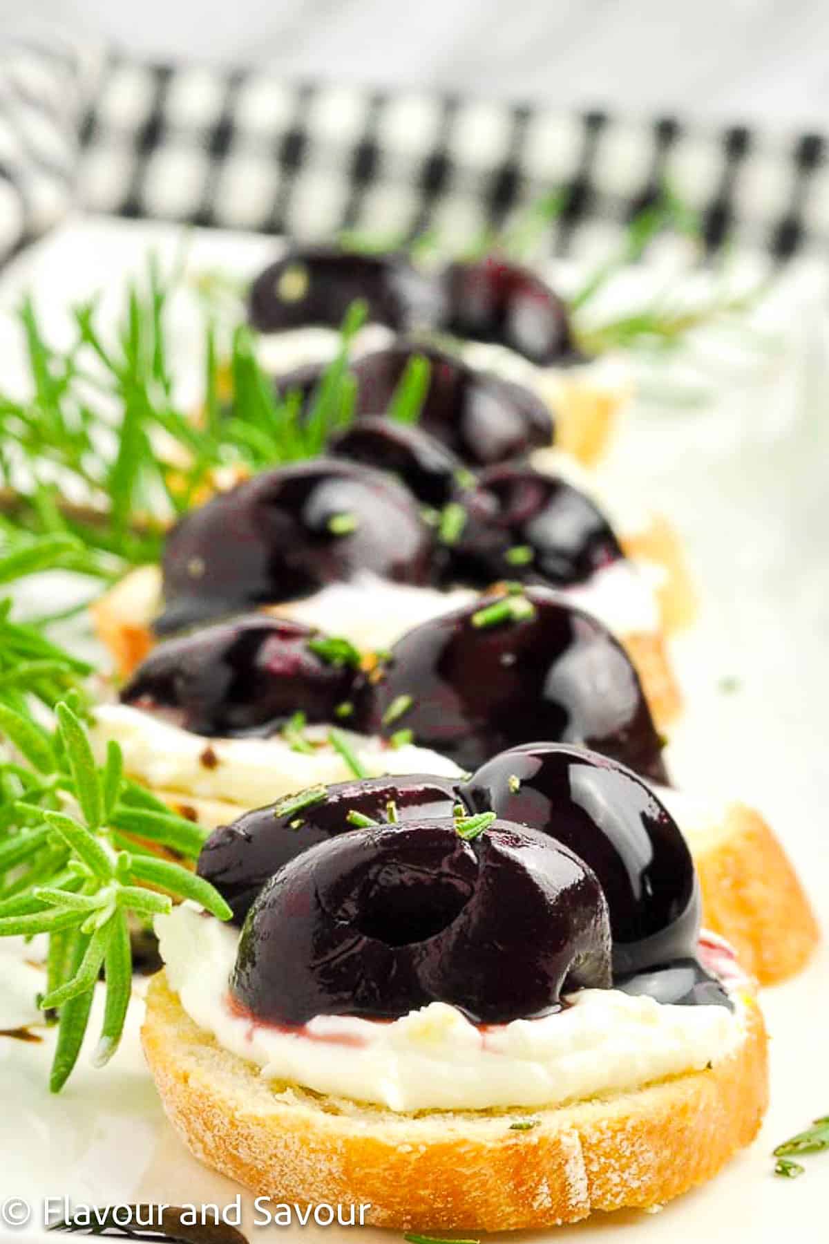 cherry goat cheese crostini