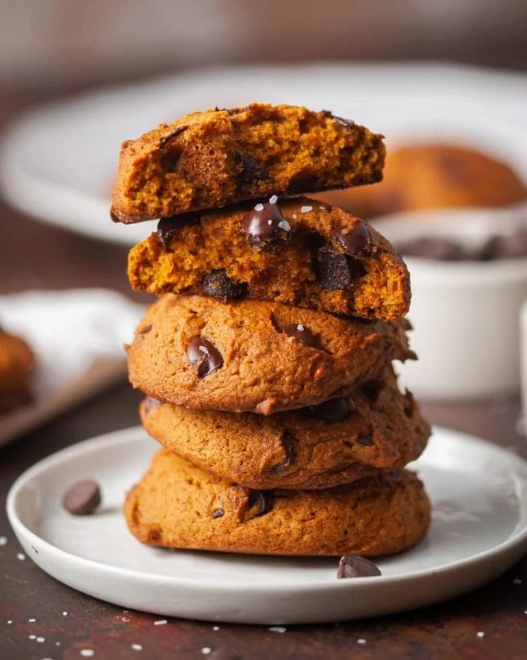 pumpkin chocolate chip cookies