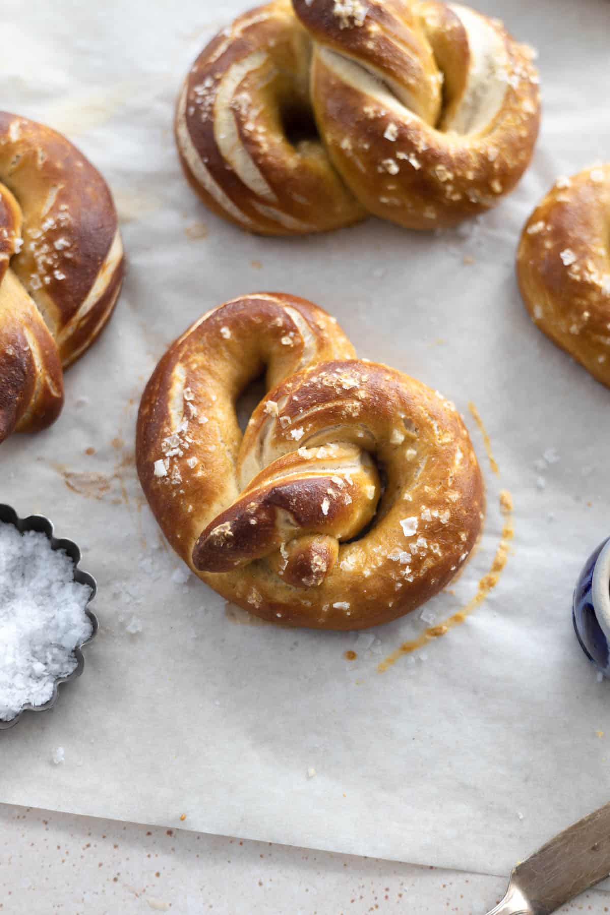 vegan soft pretzels