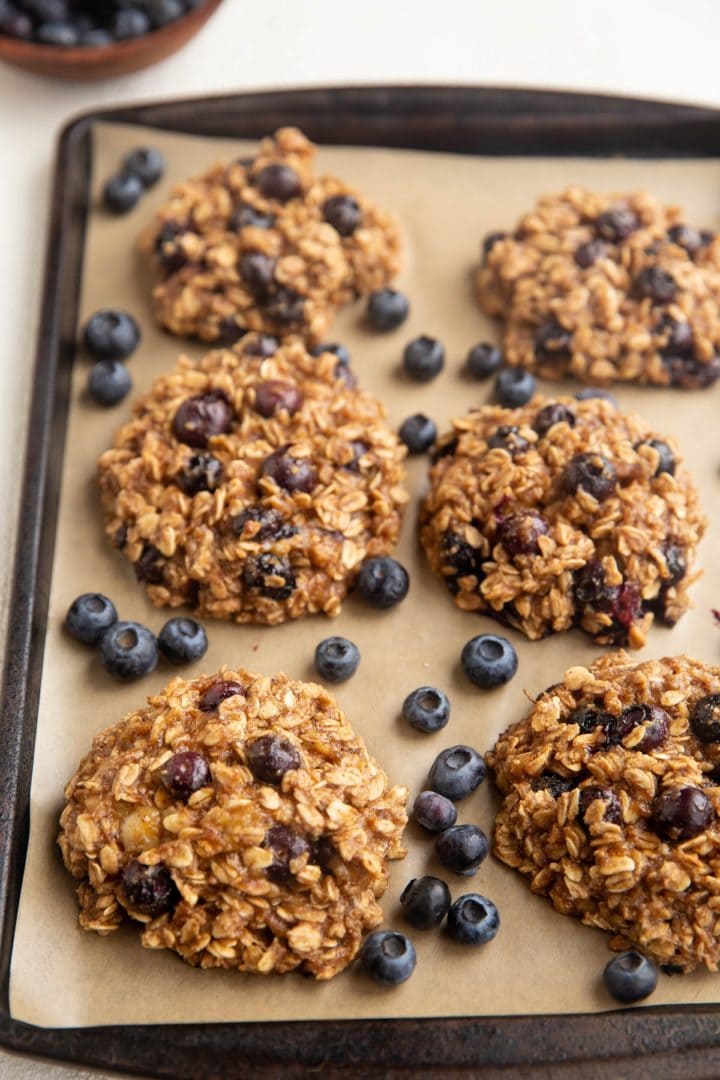 blueberry oatmeal cookies