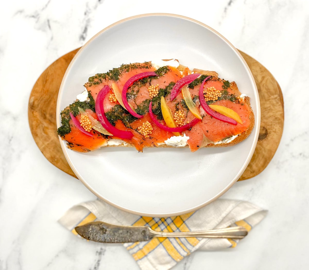 gravlax tartine