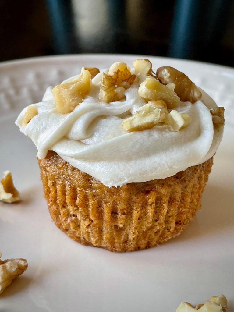 carrot cake cupcakes